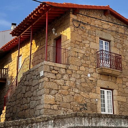 Casa Da Vila - Apartamento Duplex Alpedrinha Eksteriør billede