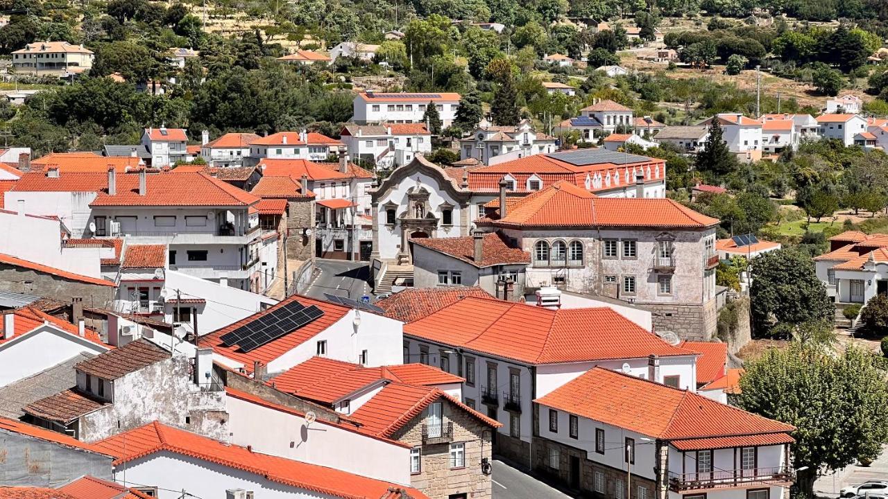 Casa Da Vila - Apartamento Duplex Alpedrinha Eksteriør billede
