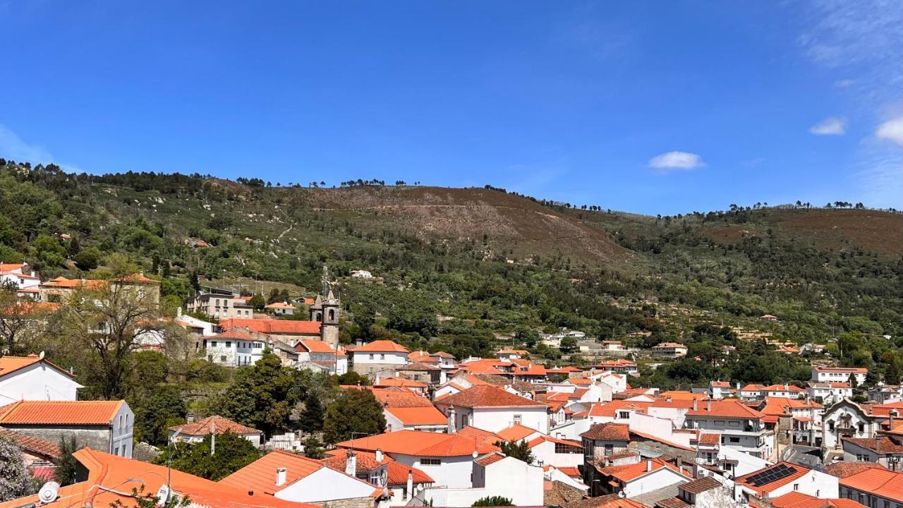 Casa Da Vila - Apartamento Duplex Alpedrinha Eksteriør billede