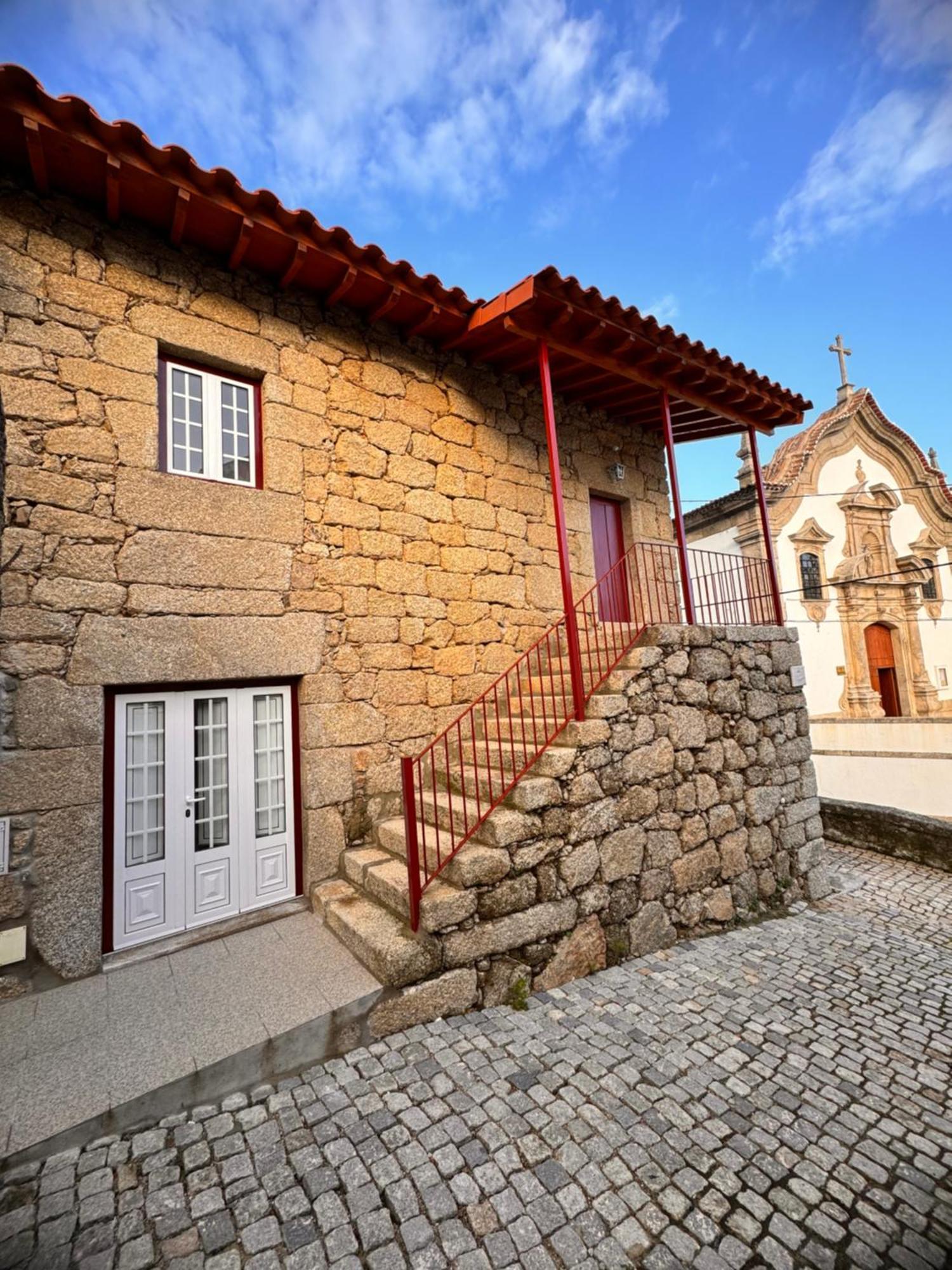 Casa Da Vila - Apartamento Duplex Alpedrinha Eksteriør billede