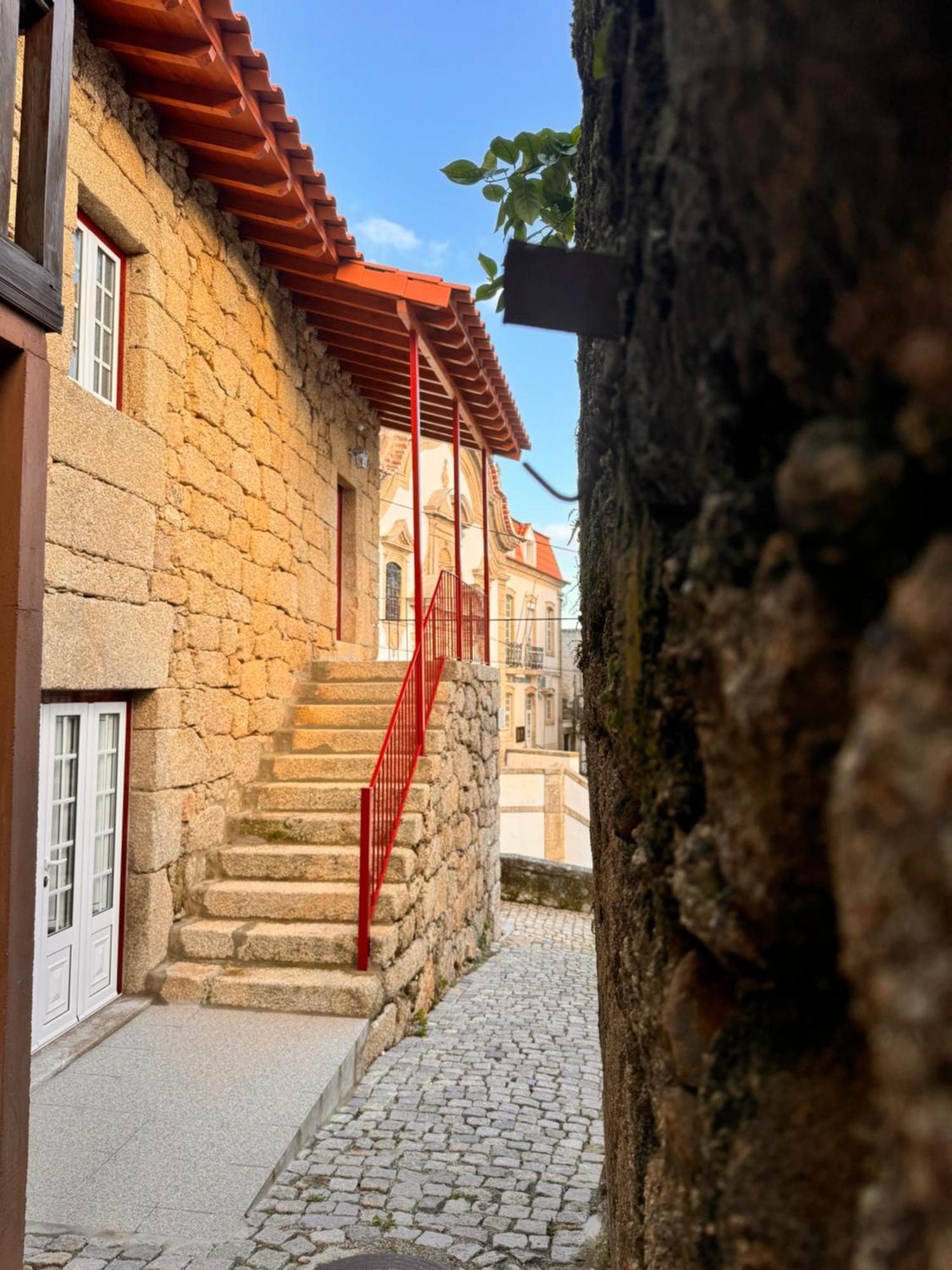 Casa Da Vila - Apartamento Duplex Alpedrinha Eksteriør billede