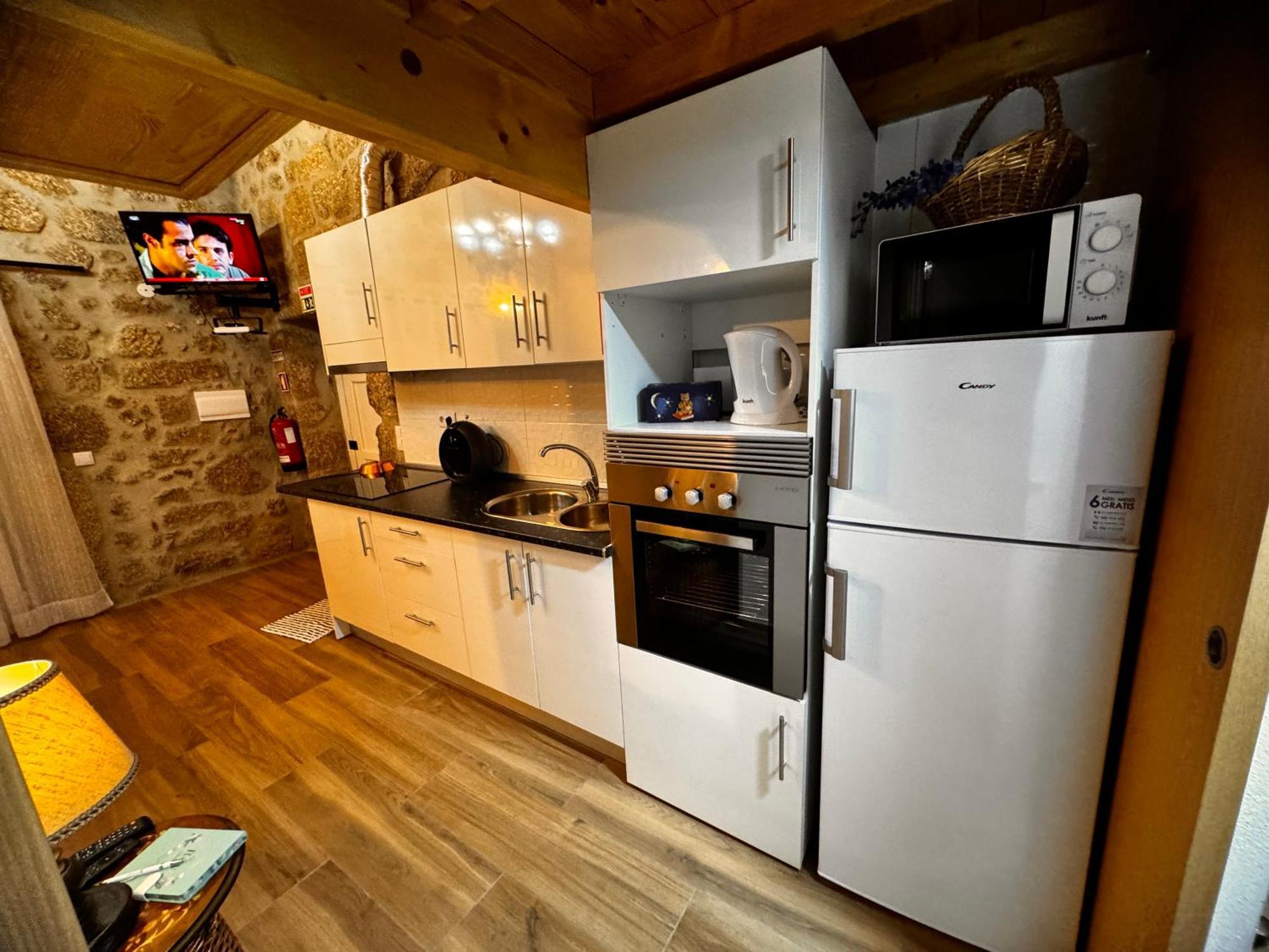 Casa Da Vila - Apartamento Duplex Alpedrinha Eksteriør billede